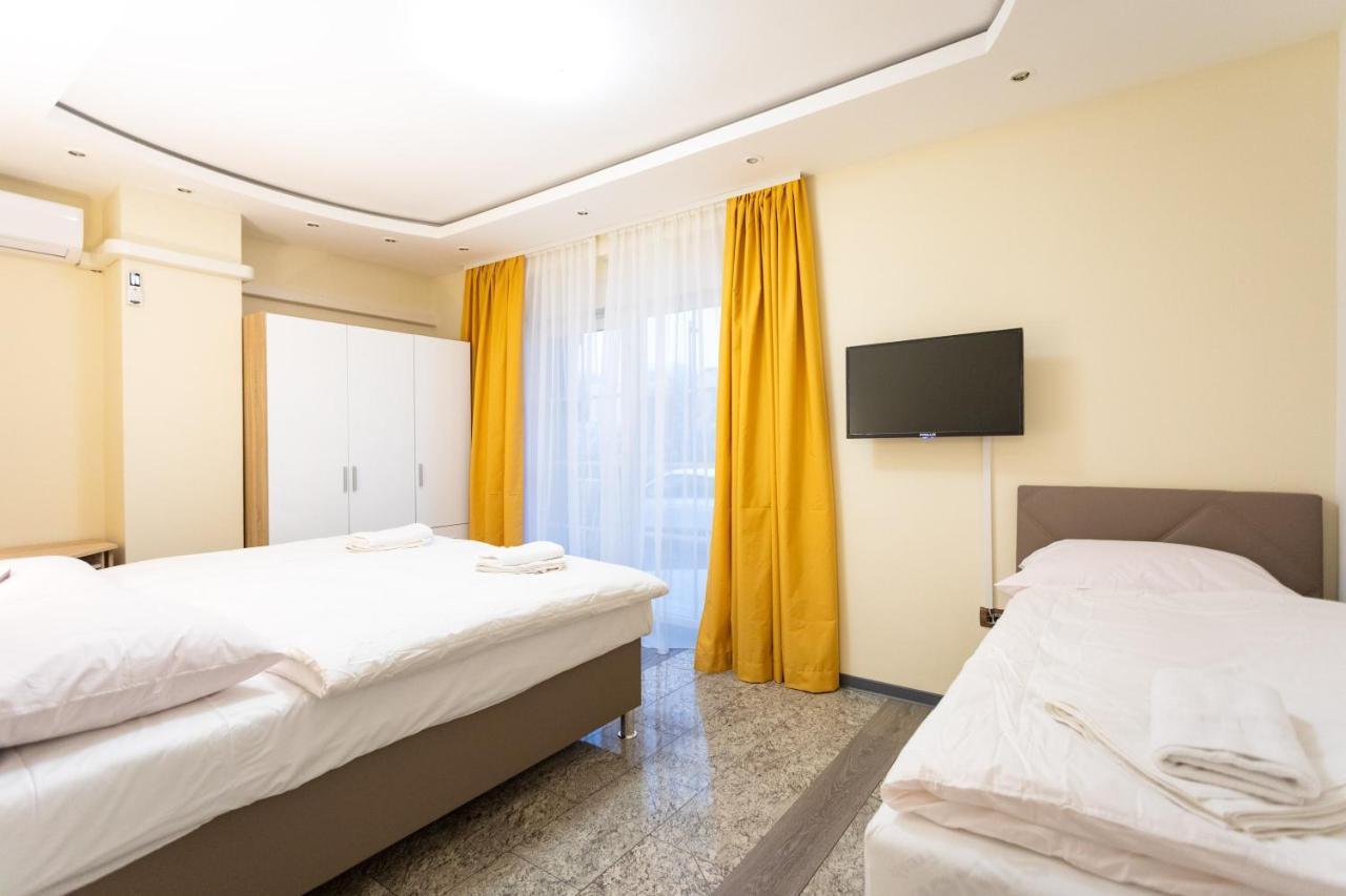 Apartments And Rooms Rubina Laibach Exterior foto